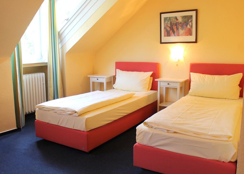 Hotel Eden - Am Hofgarten Бонн Экстерьер фото